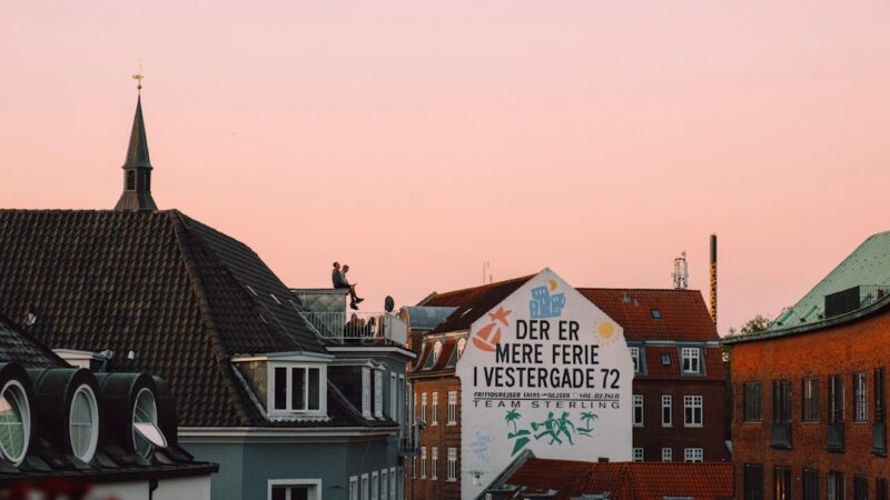 Zo beleef je een zonsverduistering thuis veilig en sfeervol met het gezin