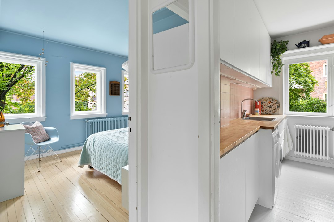 Zo shop je kleine woonitems slim voor een compact en sfeervol interieur